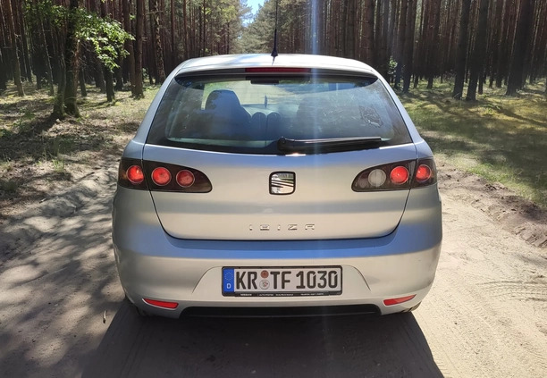 Seat Ibiza cena 6800 przebieg: 212000, rok produkcji 2006 z Drezdenko małe 191